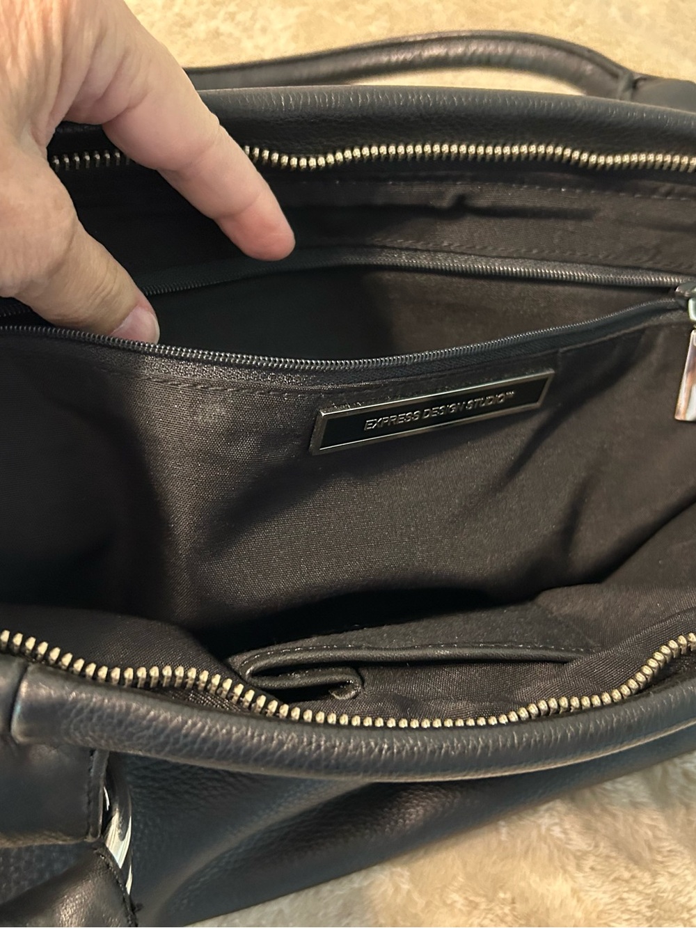 Express Black Pebble Leather Shoulder Tote Bag - Picture 7 of 11